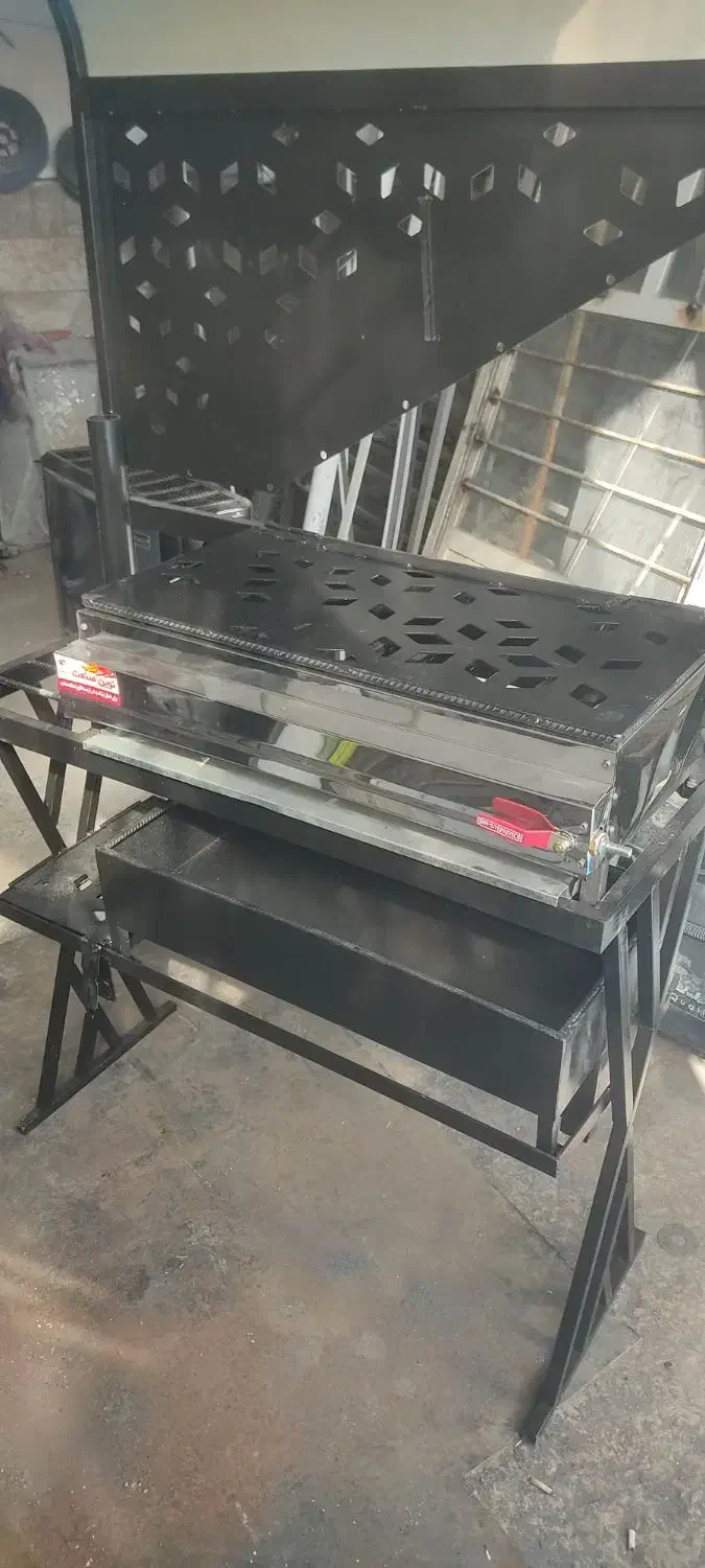 کباب پز (باربیکیو) گازسوز وزقالی|اجاق گاز و لوازم برقی پخت‌وپز|اراک, |دیوار