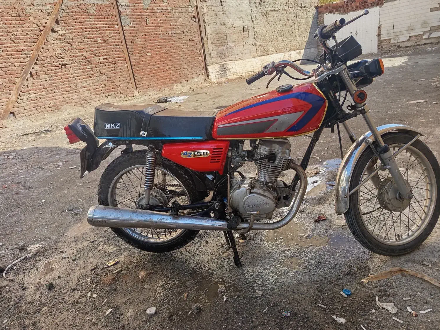 موتور 125مدارک دار|موتورسیکلت|مریوان, |دیوار