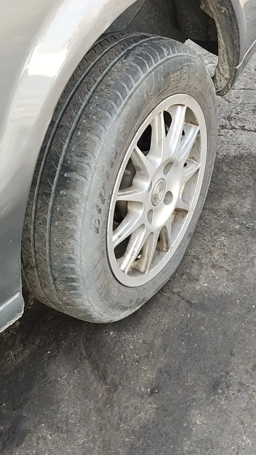 لنت ترمز سمند در حد نو|قطعات یدکی و لوازم جانبی|بیرجند, |دیوار