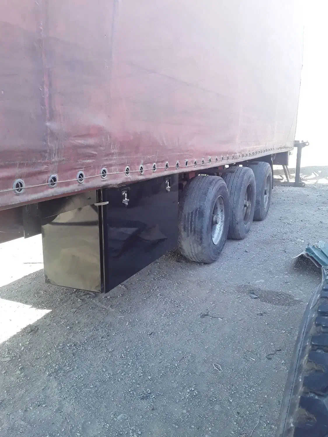 کانتینر ۳ محور فنر|خودرو سنگین|صوفیان, |دیوار