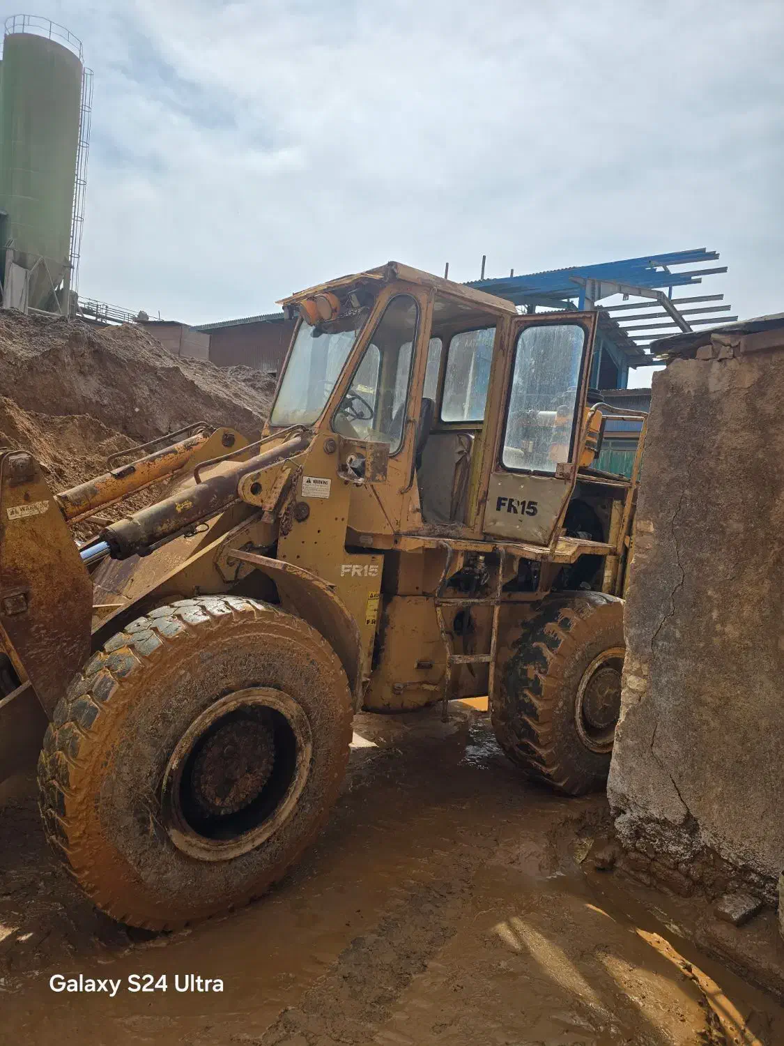 لودر اف ار ۱۵|خودرو سنگین|زنجان, |دیوار