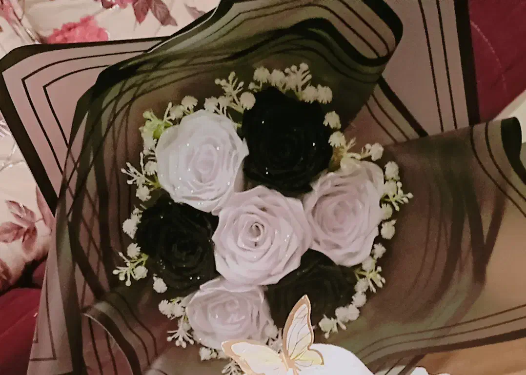 گل روبانی|گل مصنوعی|خوی, |دیوار