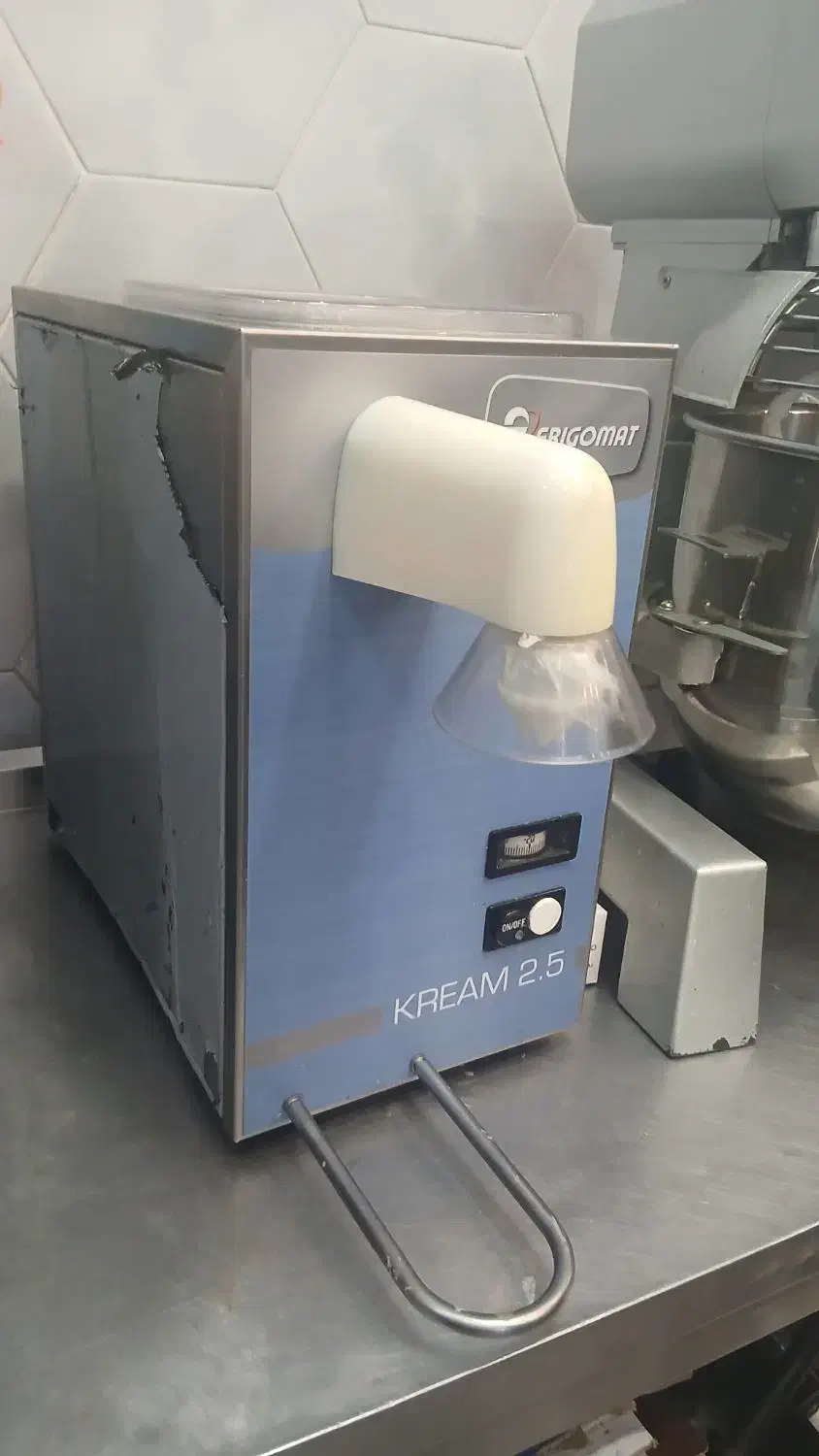 دستگاه آب پرتقال گیر، گل خامه زن،دستگاه اسپرسو|کافی‌شاپ و رستوران|تبریز, |دیوار