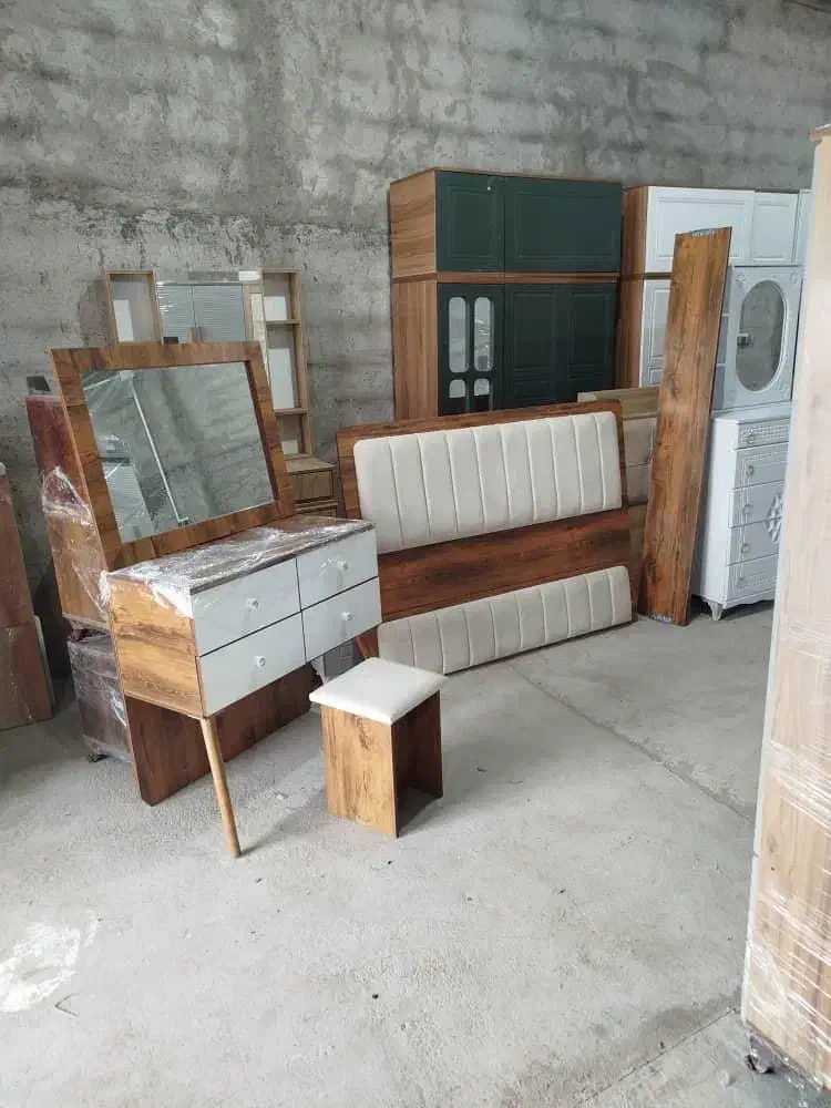 سیسمونی دومنظوره،کمد،داور،میزتحریر،میزآرایش|اسباب و اثاث بچه|رشت, بازار|دیوار