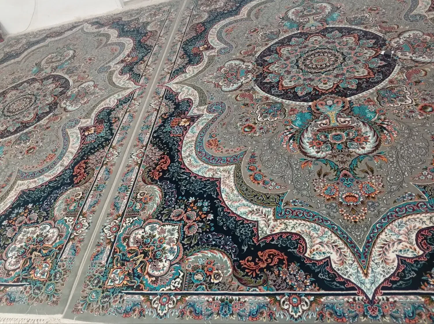 فرش 9متری|فرش|مسجد سلیمان, |دیوار