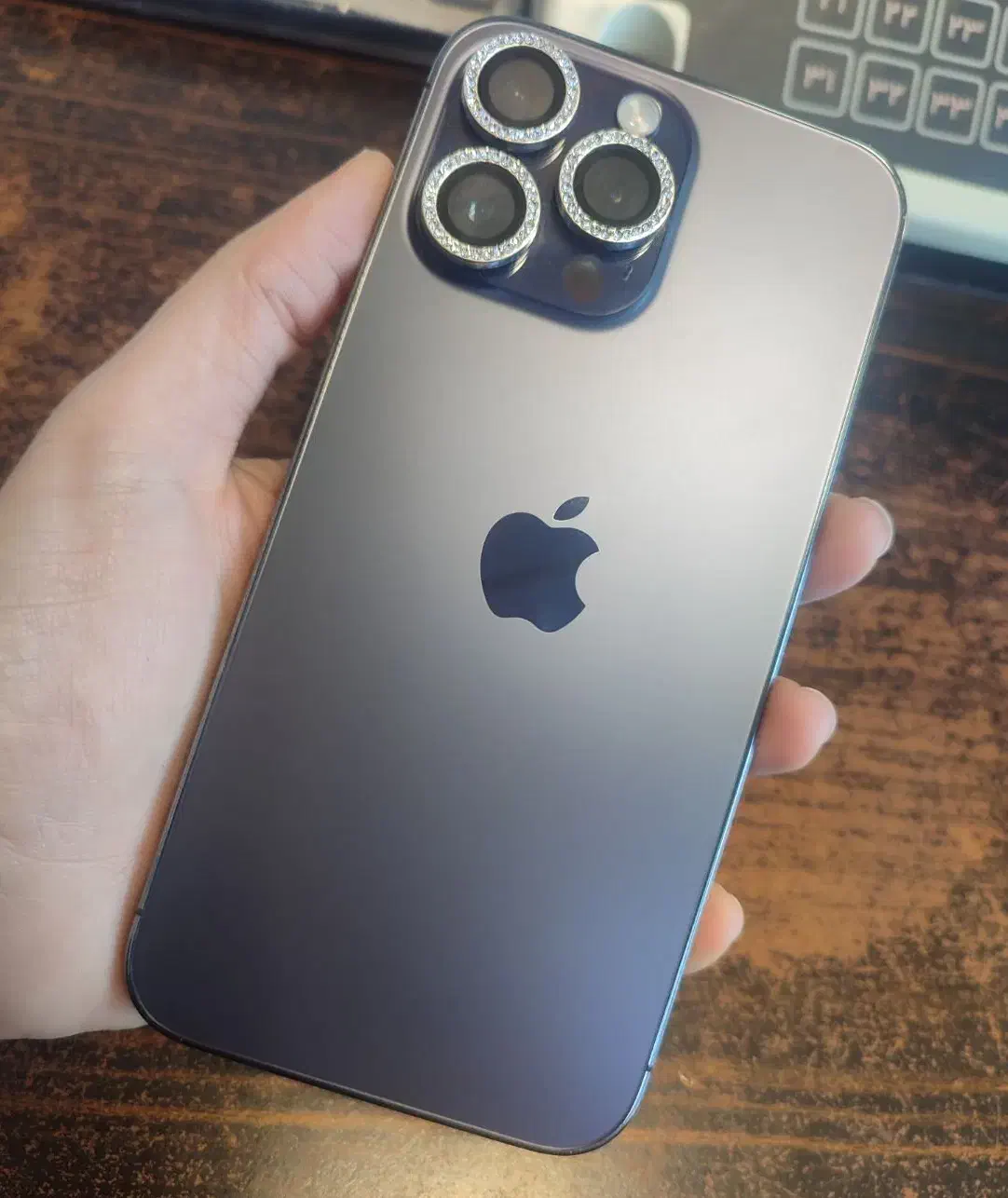 موبایل|موبایل|باسمنج, |دیوار