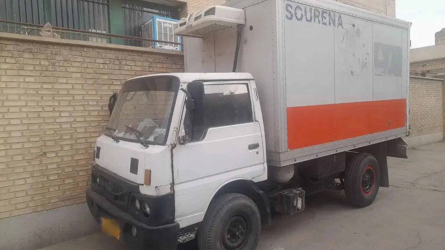 کامیونت نیسان زد اف یخچالدار|خودرو سنگین|اصفهان, گرکان|دیوار