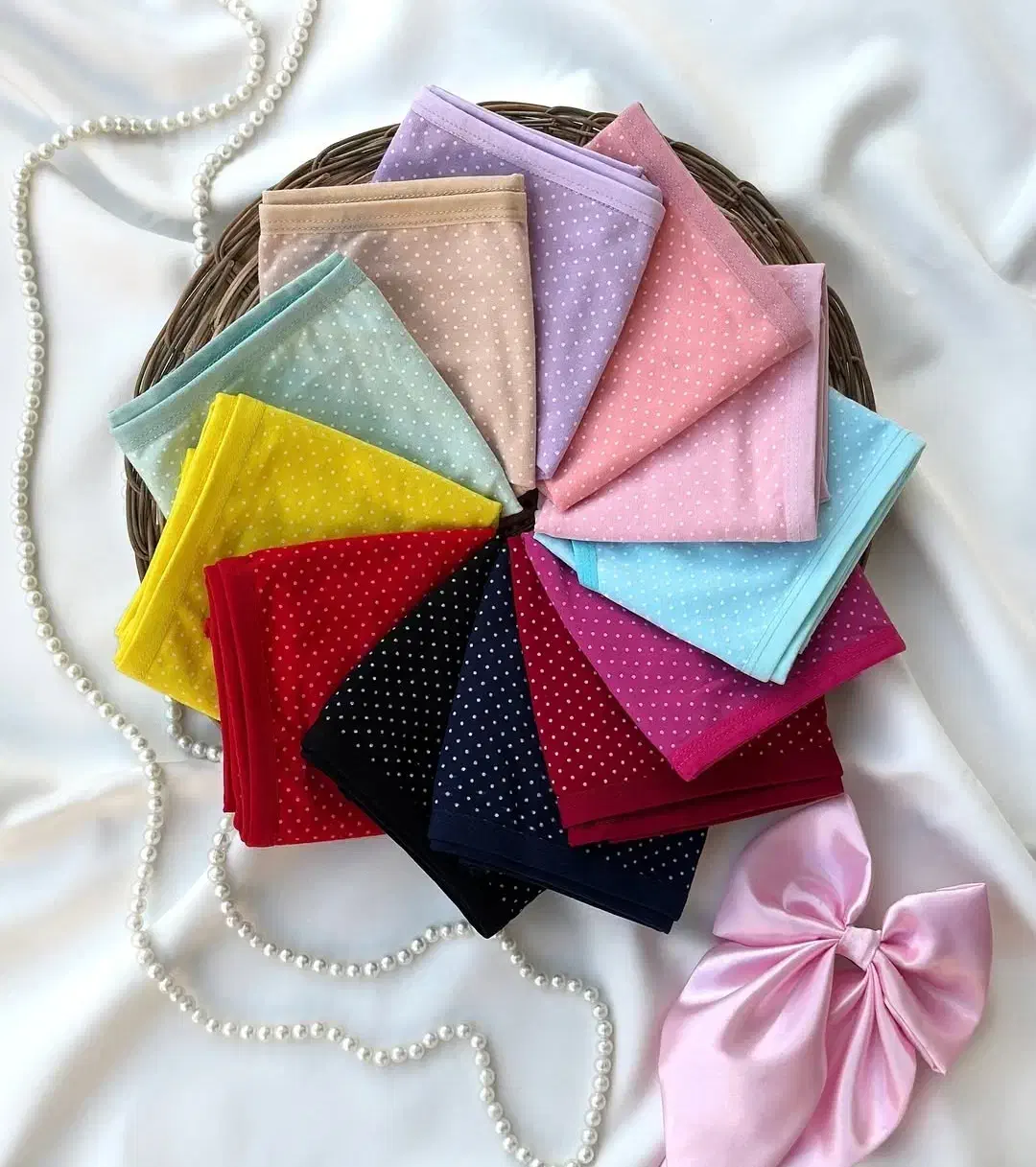 لباس زیر|لباس|دامغان, |دیوار