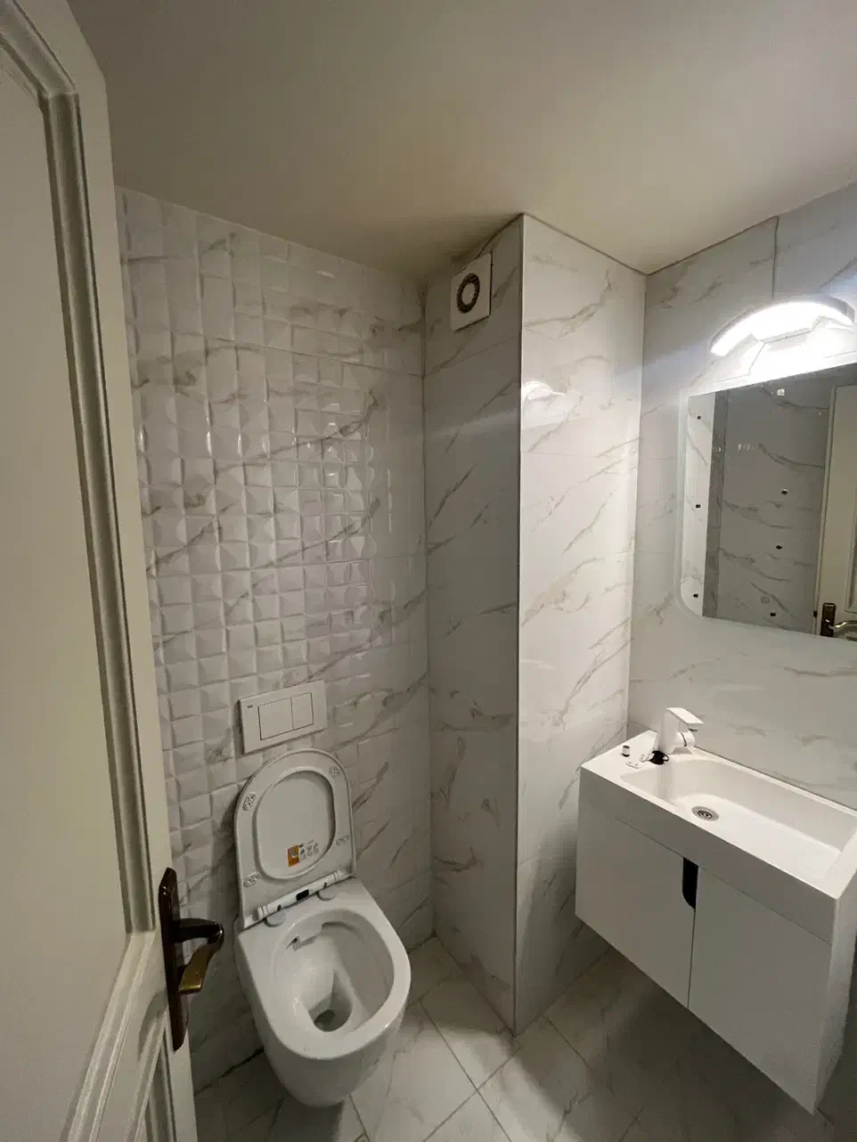 اجاره تهرانپارس غربی/۱۰۰ متری/۲ خواب