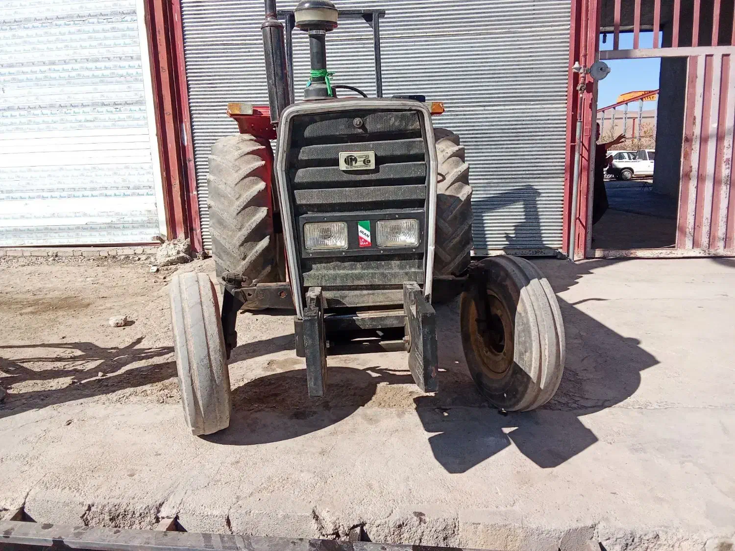 تراکتور|خودرو سنگین|فیروزآباد (لرستان), |دیوار