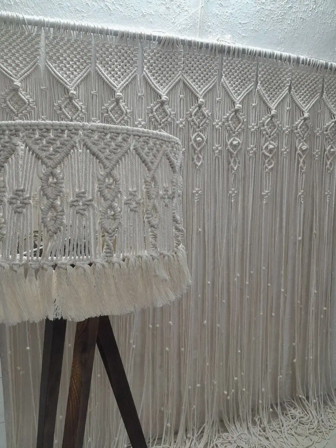 لوسترواباژوردستبافت|لوستر و چراغ آویز|رشت, استقامت ۲|دیوار