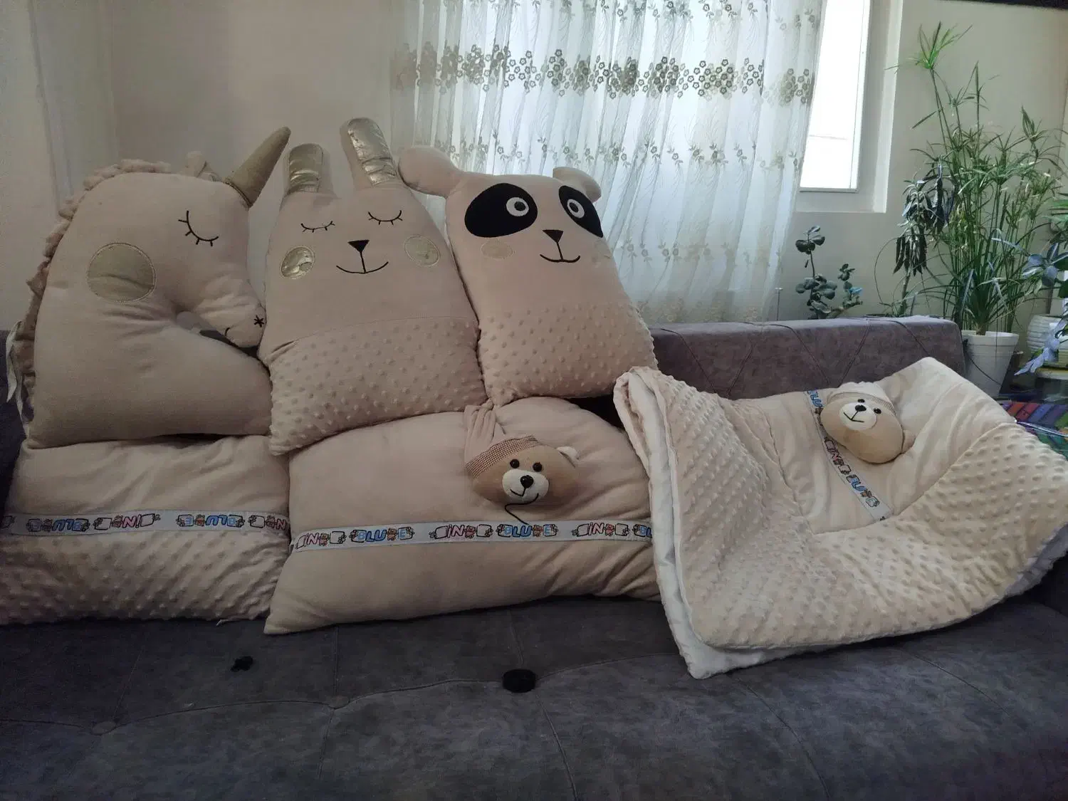 روتختی عروسکی گارددار|تخت و صندلی بچه|کرج, دولتآباد|دیوار