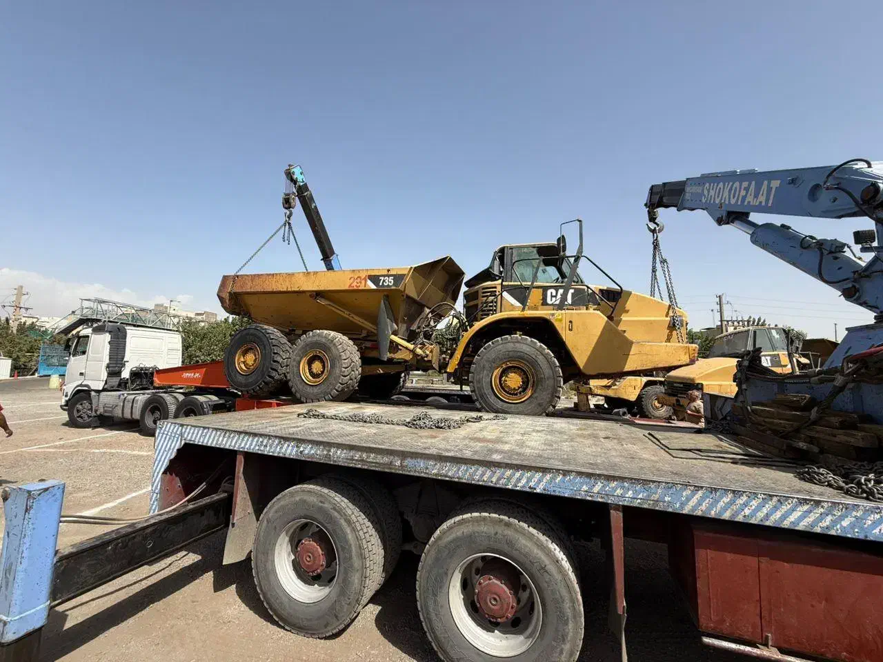 فروش ویژه ۵ دستگاه دامپتراک کاترپیلار 735|خودرو سنگین|تهران, شمشیری|دیوار
