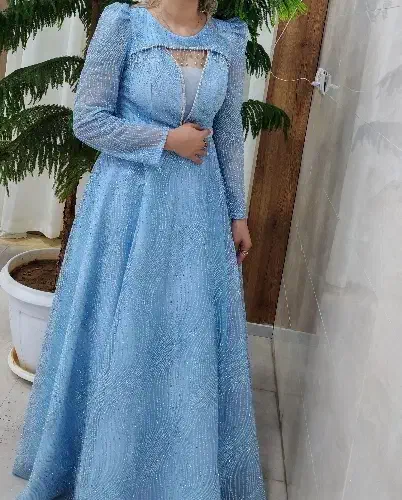 لباس مجلسی|لباس|چادگان, |دیوار