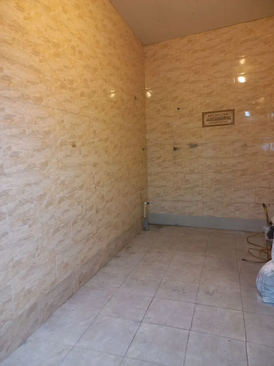 مغازه متراژ 22 متر مربع|اجارهٔ مغازه و غرفه|فومن, |دیوار