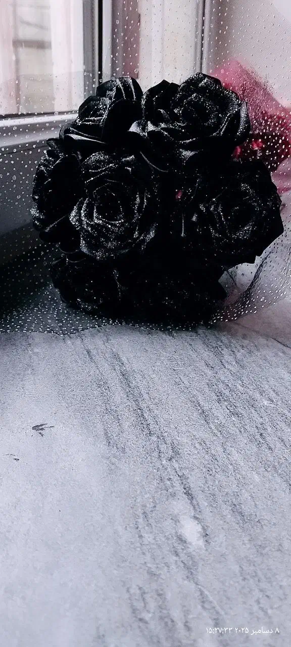 شاخه و دسته گل با شمع شب یلدا|گل مصنوعی|بوکان, |دیوار