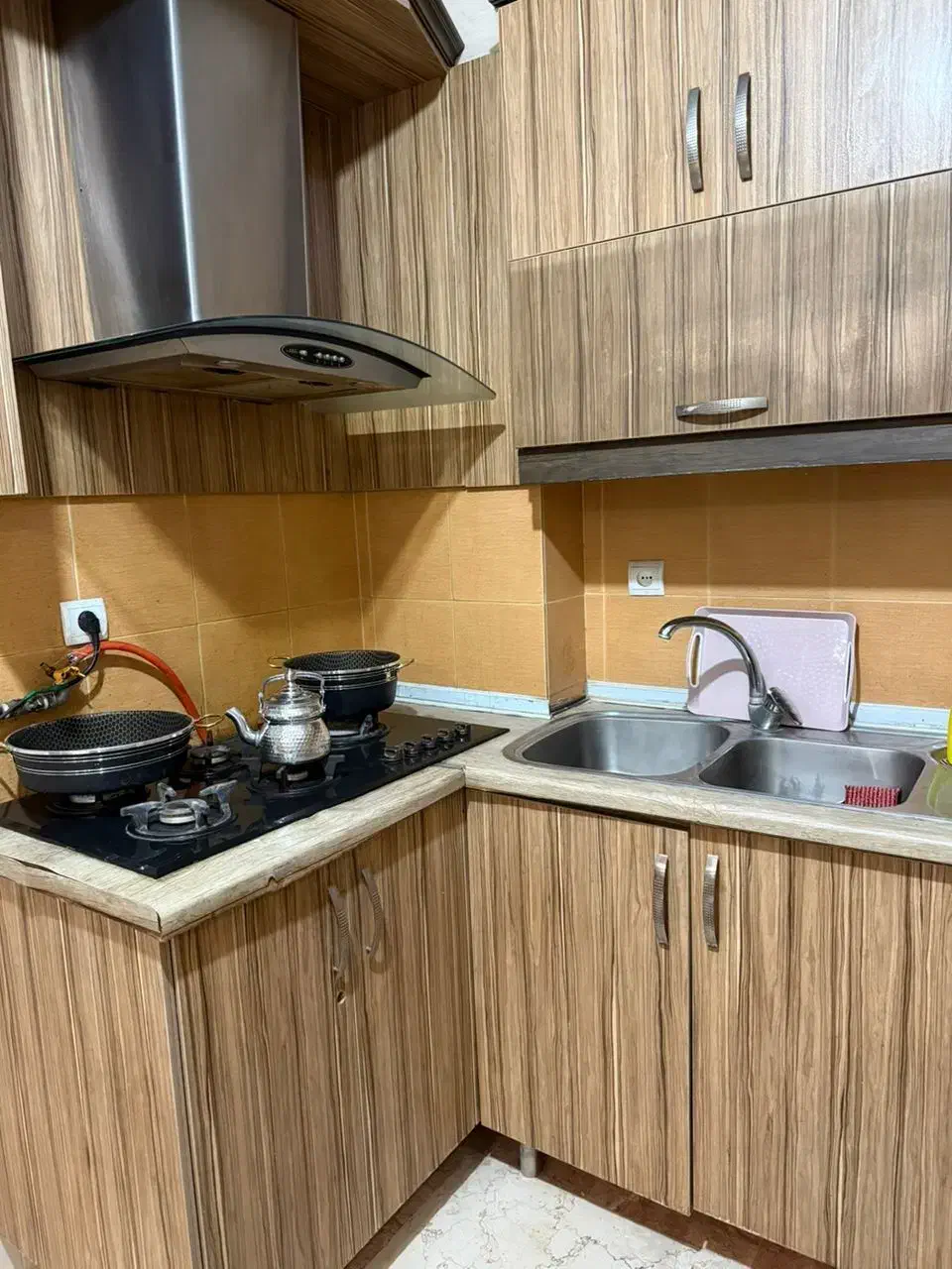 اجاره واحد و منزل روزانه مبله با تمام امکانات|اجارهٔ کوتاه‌مدت آپارتمان و سوئیت|تهران, توحید|دیوار