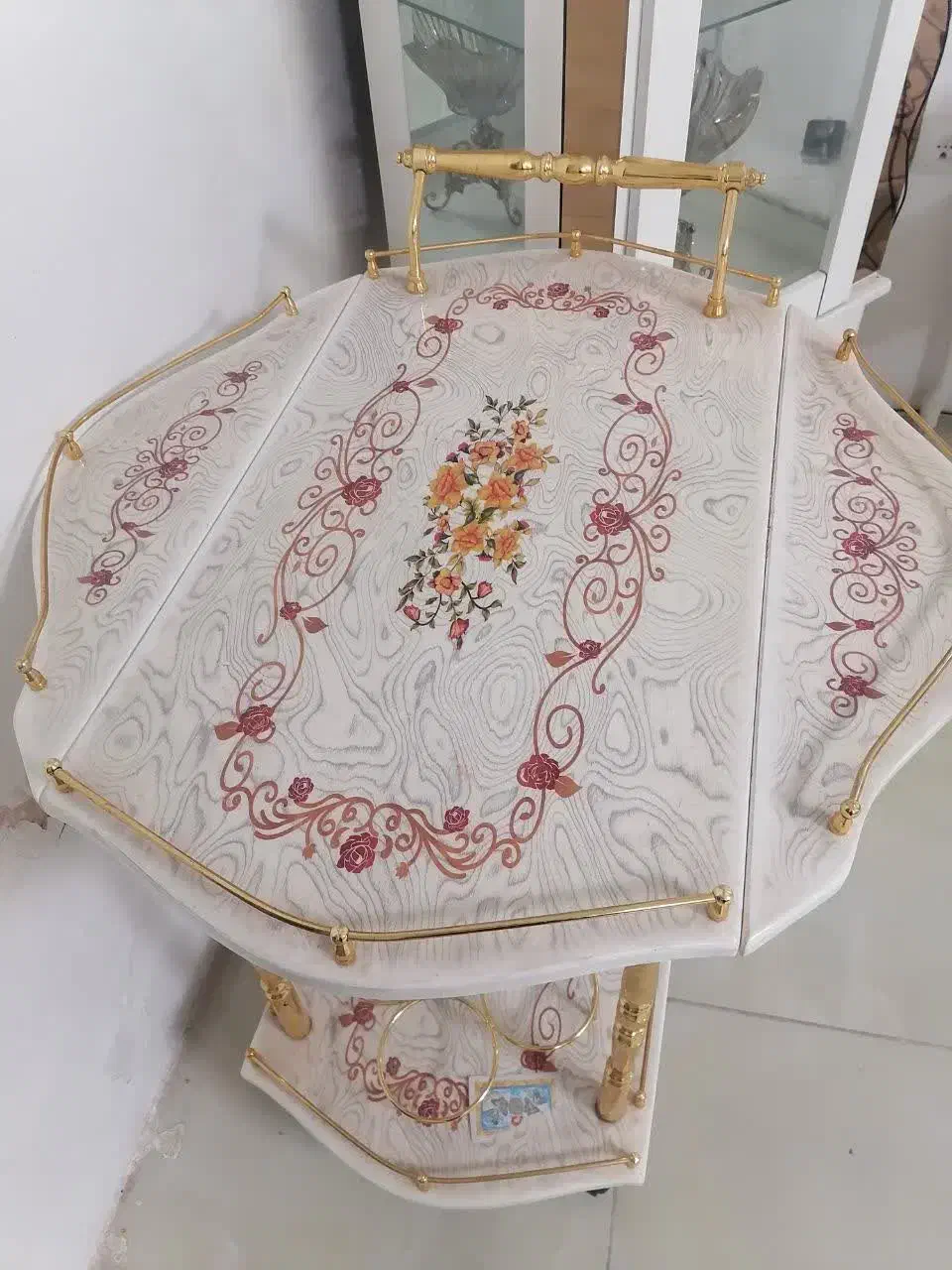 میز بار، چینی ، رخت آویز، بلوری|حراج|مشهد, امیر|دیوار