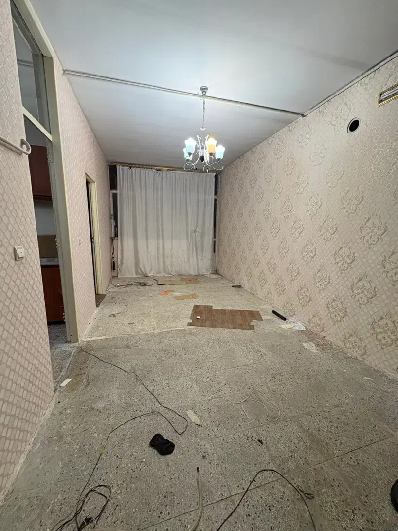 دربستی۳ط اپارتمان خانه کلنگی۲۴۰مترکرمان لشکرمسیل