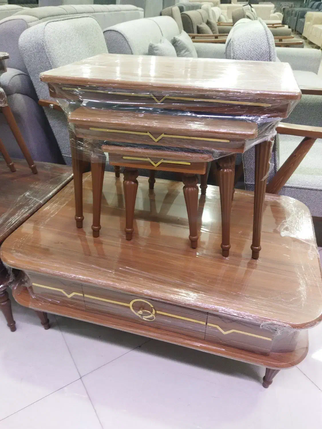 میز جلو مبلی و عسلی ام دی آف|مبلمان خانگی و میز عسلی|سبزوار, هفت تیر|دیوار