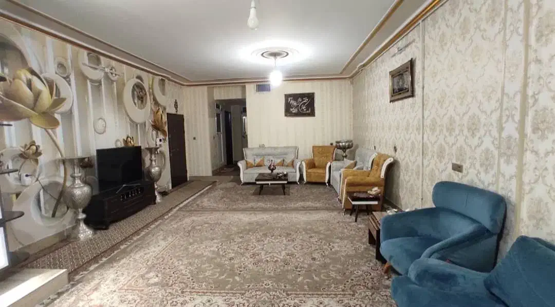 اپارتمان دوطبقه روی پیلوت ۱۴۴مترگلدشت شرقی|فروش آپارتمان|خرم‌آباد, |دیوار