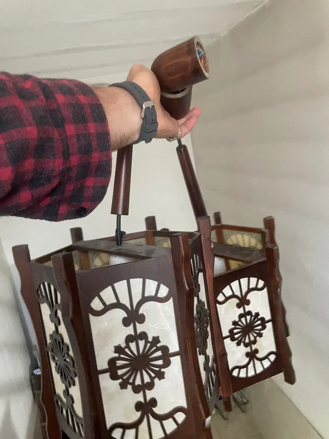 لوستر چوبی ۲ عدد|لوستر و چراغ آویز|اسلام‌شهر, شهرک مفیدی|دیوار