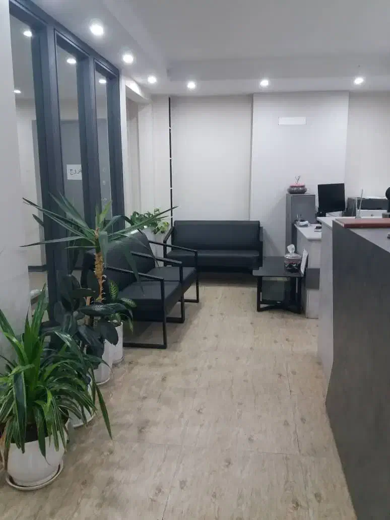 ۱۲۰ متر ۳ خواب. طبقه اول بر چمران، پارکینگ دار|اجارهٔ دفتر کار، اتاق اداری، مطب|اهواز, کیانپارس |دیوار