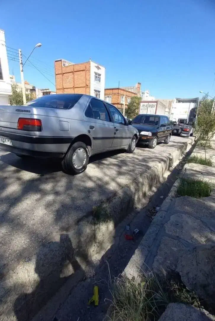 پژو ۴۰۵|خودرو سواری و وانت|چالدران, |دیوار