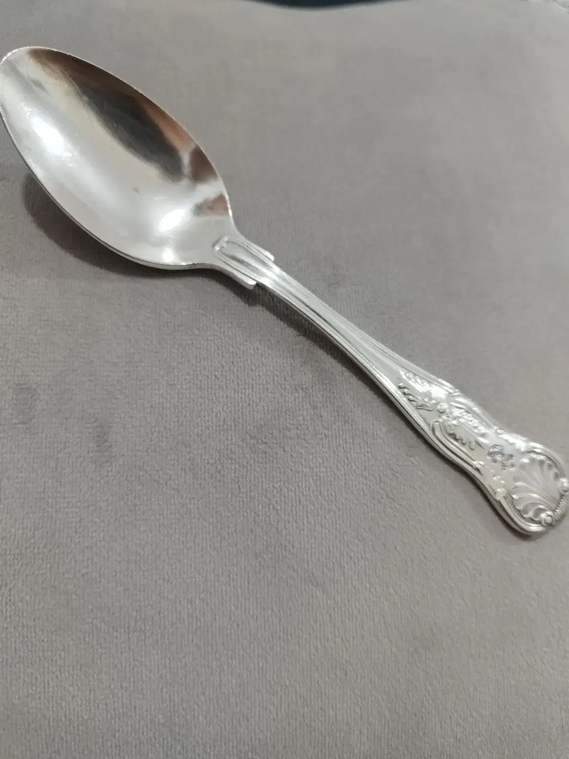 قاشق نقره International Silver USN|کلکسیون اشیاء عتیقه|رشت, فلسطین|دیوار