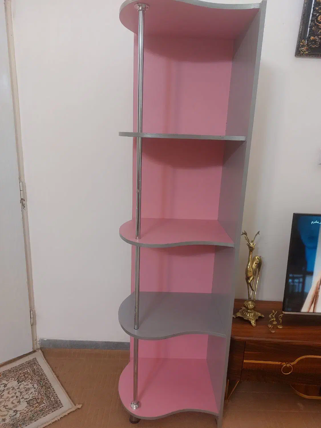 دکور چهار طبقه|بوفه، ویترین، کنسول|قم, باجک یک|دیوار