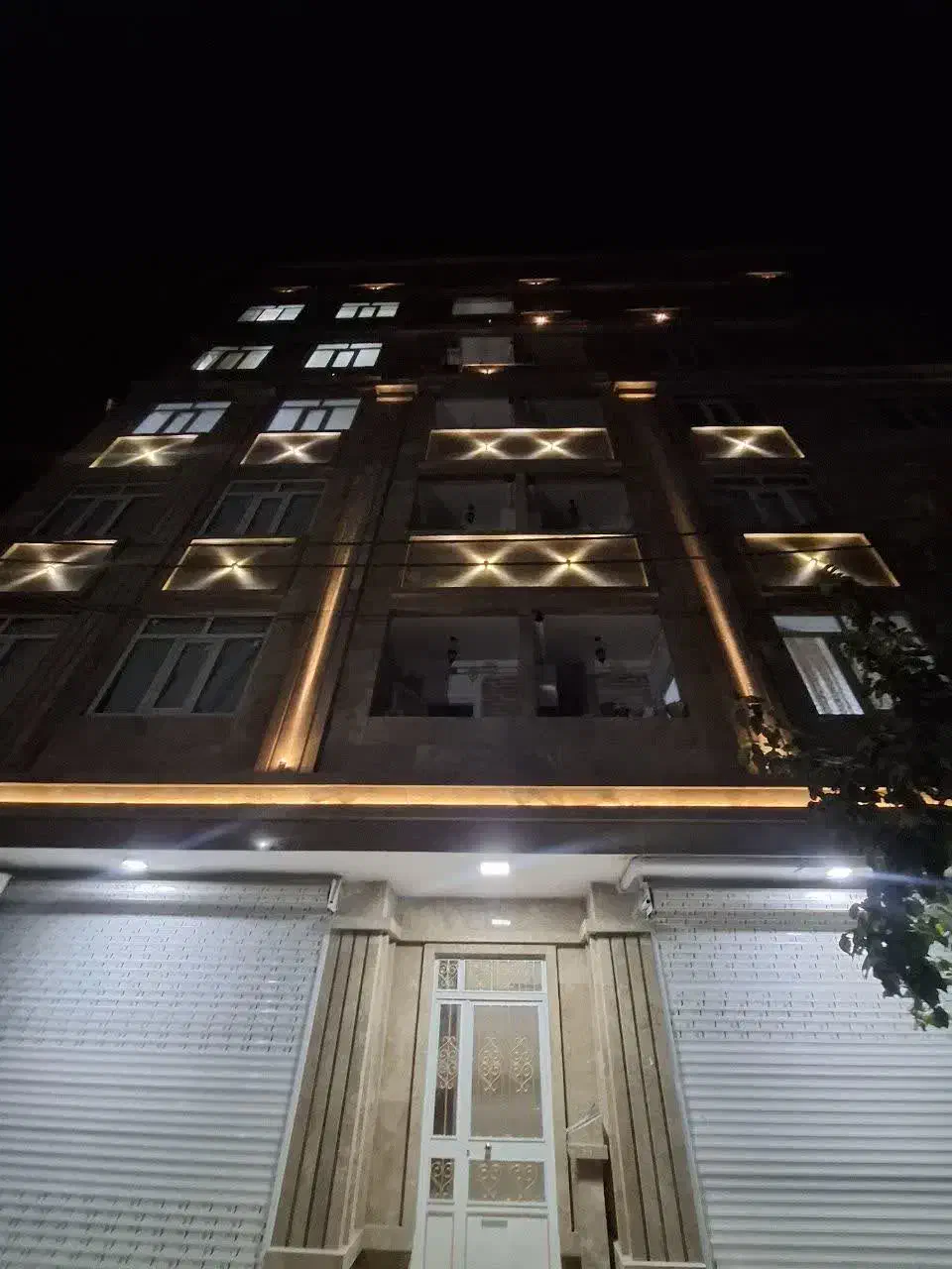 آپارتمان ۱۰۰ متر شیک مطهری ۴۱|فروش آپارتمان|مشهد, شهید مطهری|دیوار