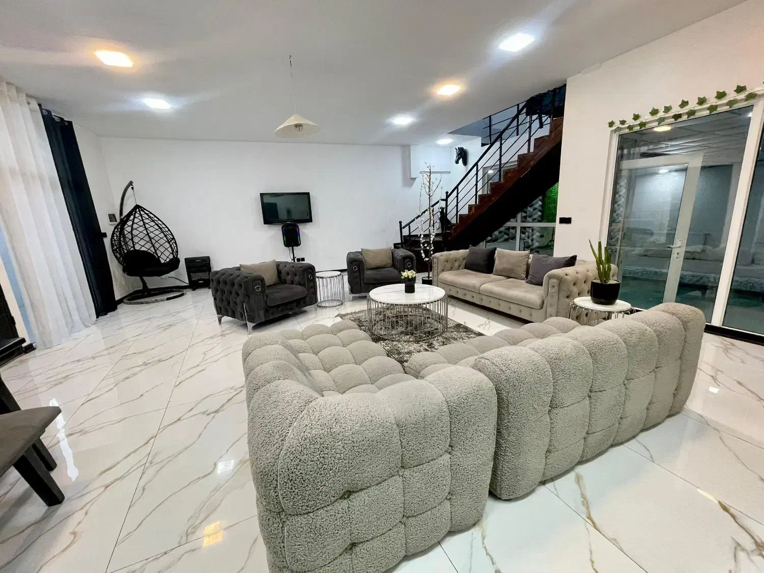 سهیلیه ویلا دوبلکس ۳ خواب استخر فول گیم|اجارهٔ کوتاهمدت ویلا و باغ|نظرآباد, نظرآباد|دیوار