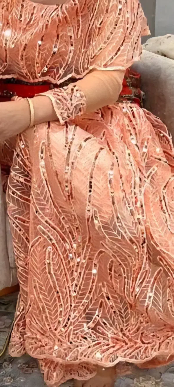 پارچه|لباس|سقز, |دیوار