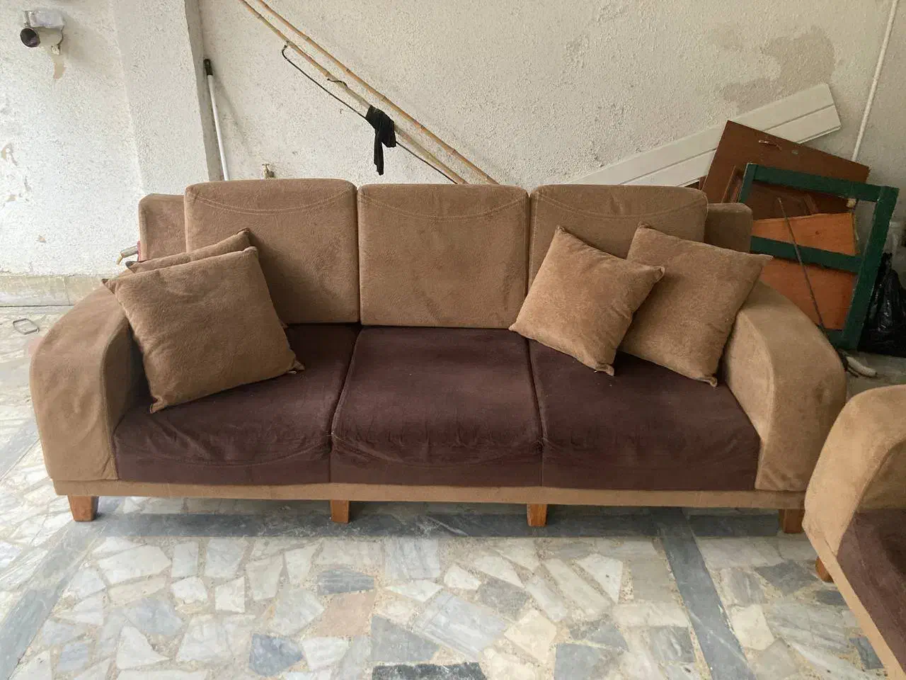 مبل ۹ نفره|مبلمان خانگی و میز عسلی|صومعه‌سرا, |دیوار