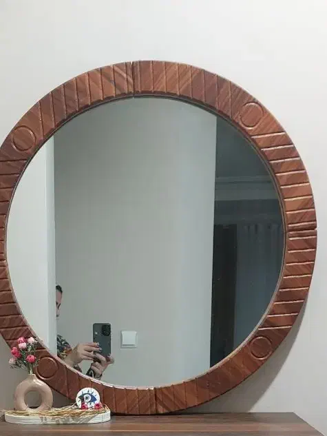 آیینه|آینه|لاهیجان, گلستان|دیوار