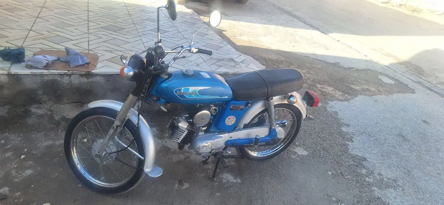موتور یاماها عتیقه|موتورسیکلت|کنگاور, |دیوار