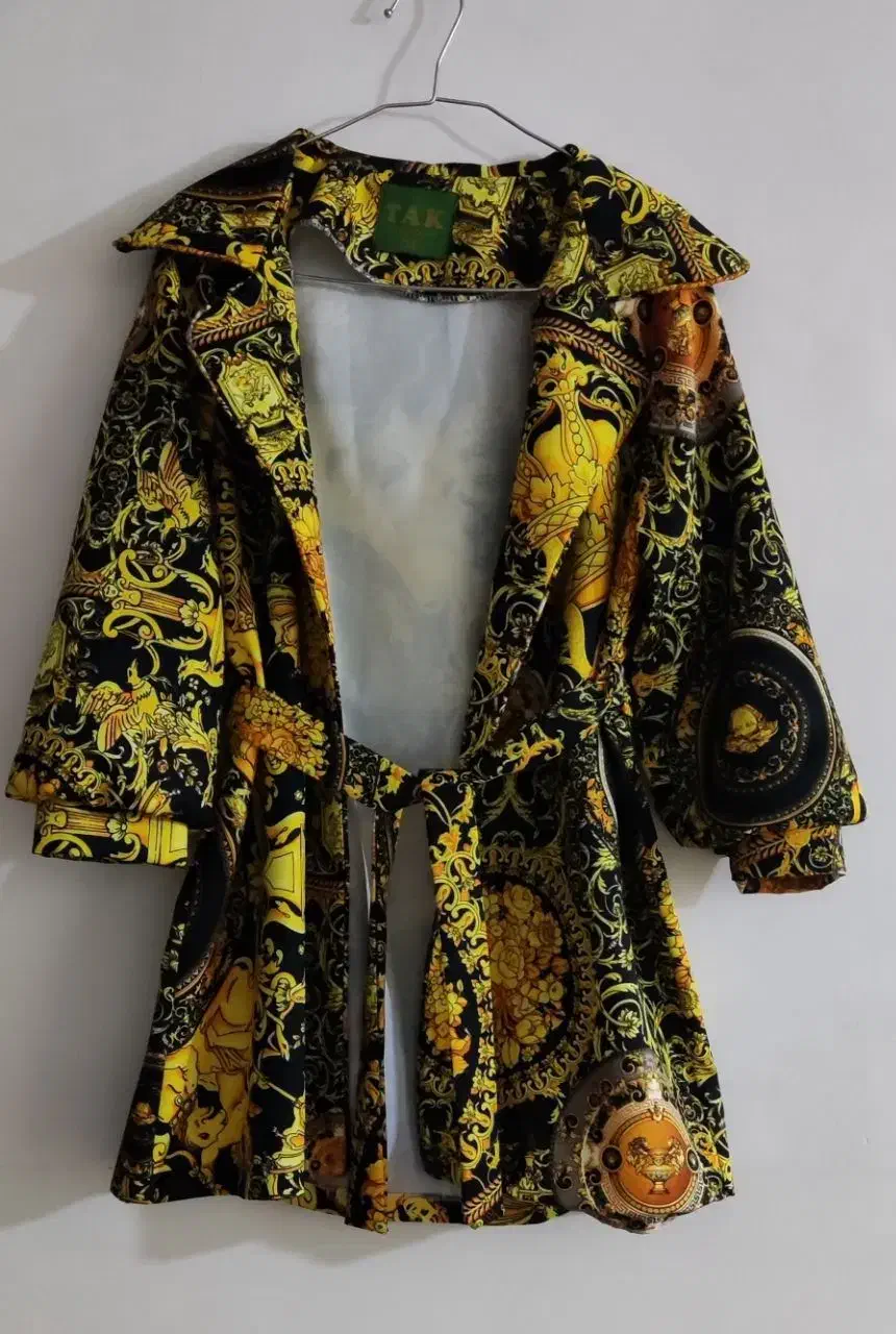 مانتو زنانه|لباس|صدرا-فارس, فاز ۱|دیوار