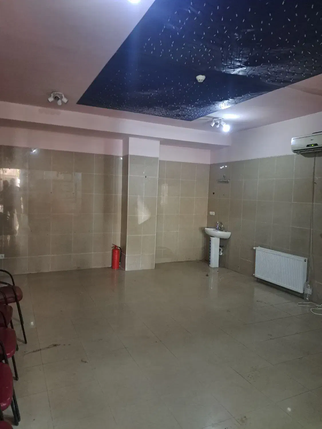 اجاره مغازه سپاهانشهر ۳۲ متر|اجارهٔ مغازه و غرفه|اصفهان, سپاهان‌شهر|دیوار