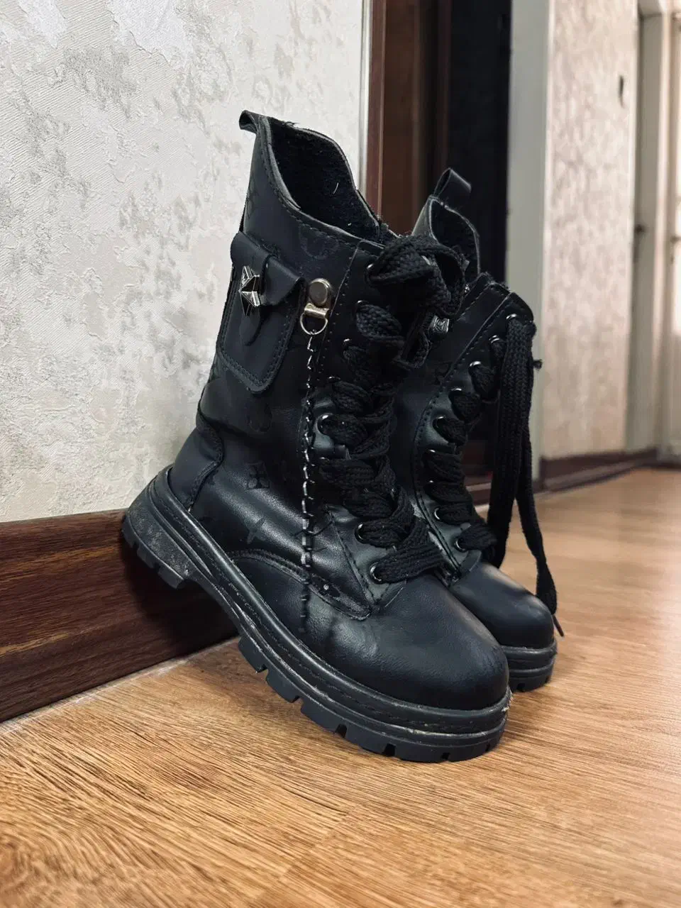 کفش دخترانه|کفش و لباس بچه|یزد, |دیوار