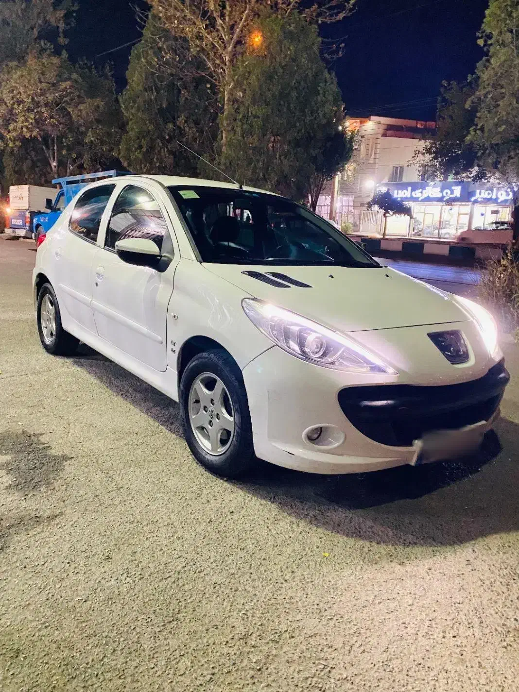 ۲۰۷مدل ۸۹ بیرنگ|خودرو سواری و وانت|اراک, |دیوار