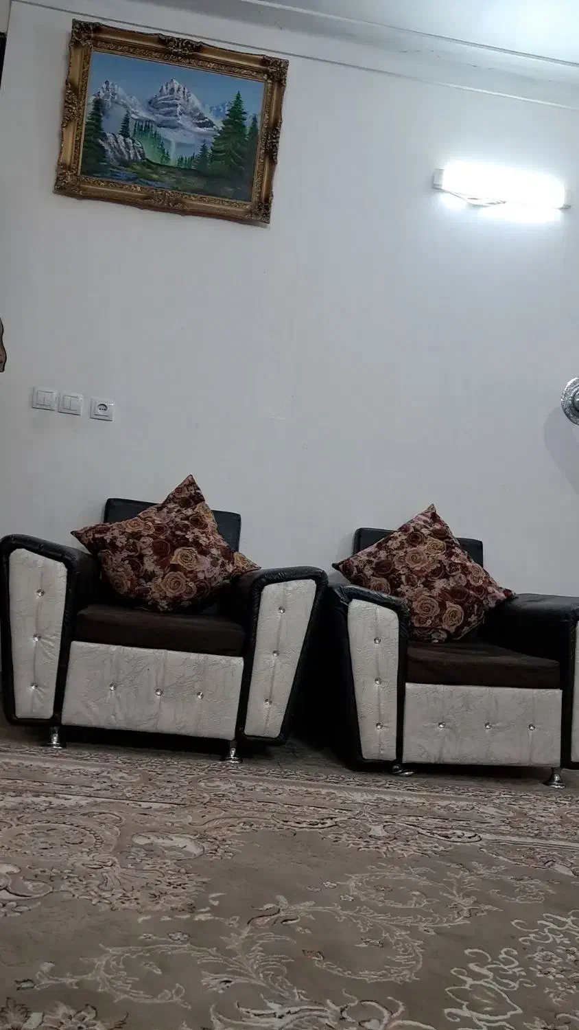 مبل راحتی چرم|مبلمان خانگی و میز عسلی|اردبیل, |دیوار