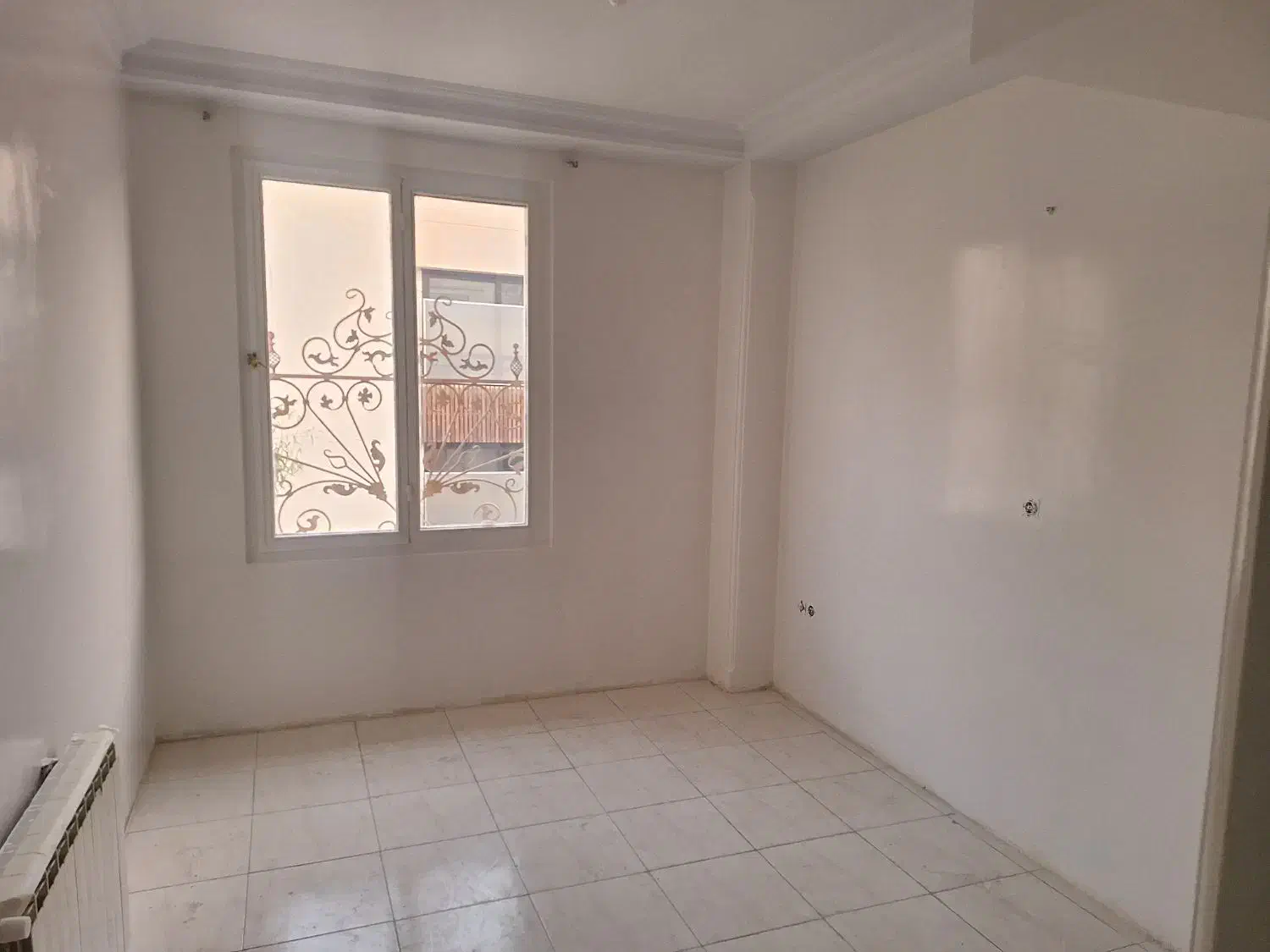 آپارتمان ۱۱۰متری  فول بازسازی دریاچه چیتگر