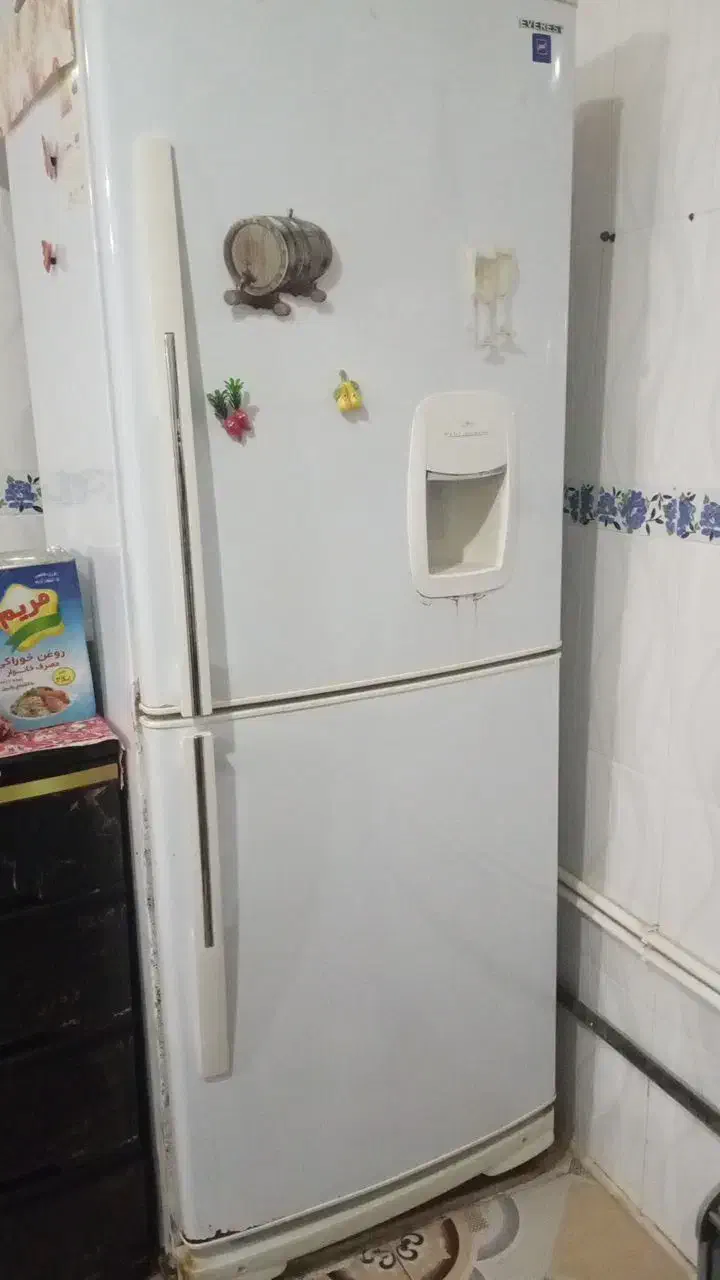 یخچال|یخچال و فریزر|خوی, |دیوار