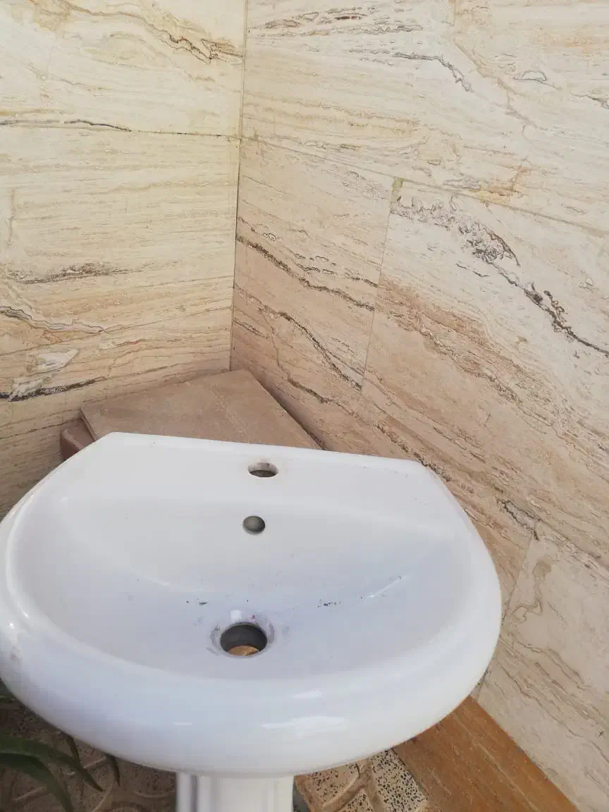 روشویی|لوازم سرویس بهداشتی|صدرا-فارس, فاز ۱|دیوار