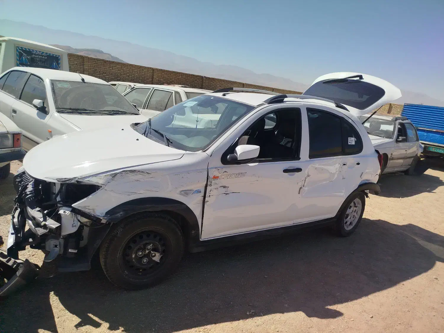 ماشین تصادفی|خودرو سواری و وانت|تهران, شهرک امیرالمومنین|دیوار