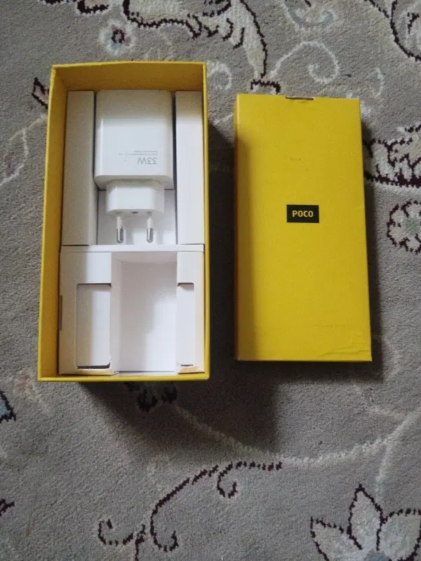 کارتون و آدابتور شیامی poco x4 pro|لوازم جانبی موبایل و تبلت|تهران, بوستان ولایت|دیوار