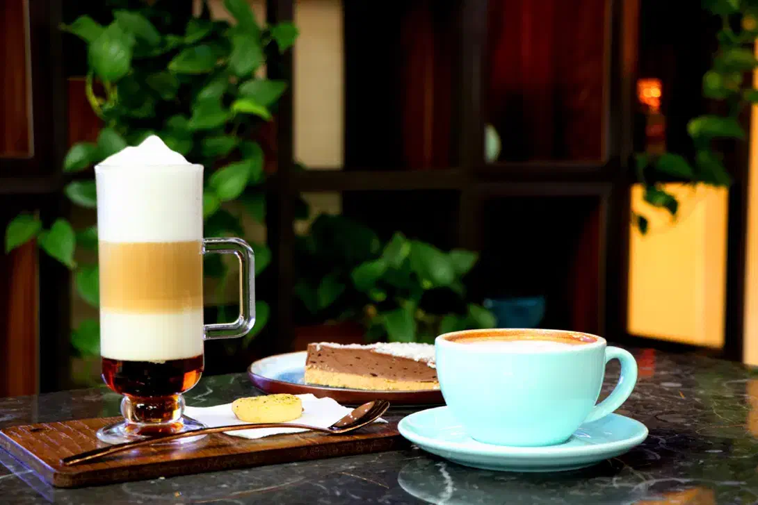 ظرفشوی و نیروی خدماتی در کافه کایسا|استخدام خدمات فروشگاه و رستوران|مراغه, |دیوار