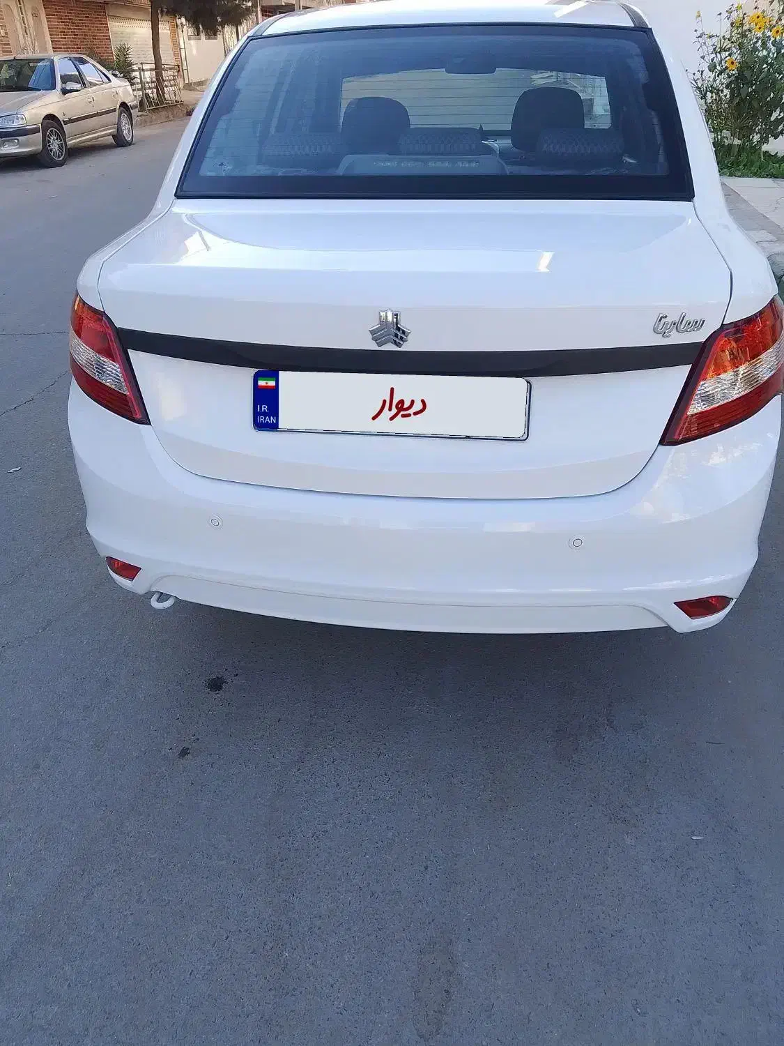 ساینا ۴۰۱|خودرو سواری و وانت|زاهدان, |دیوار