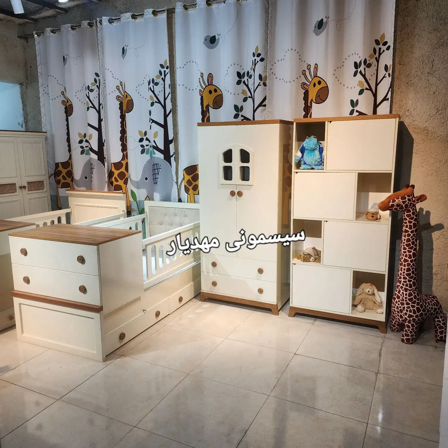 کمد نوزاد و گهواره کودک مدل تیفانی|اسباب و اثاث بچه|تهران, شهید رجایی|دیوار