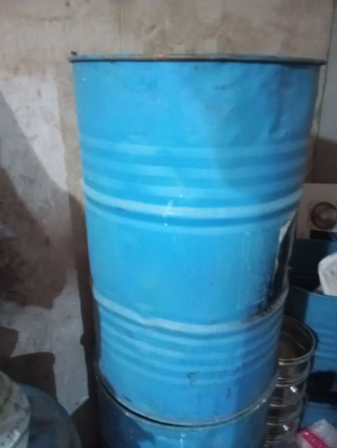 بشکه|ظروف نگهدارنده، پلاستیکی، یک‌بارمصرف|تبریز, |دیوار